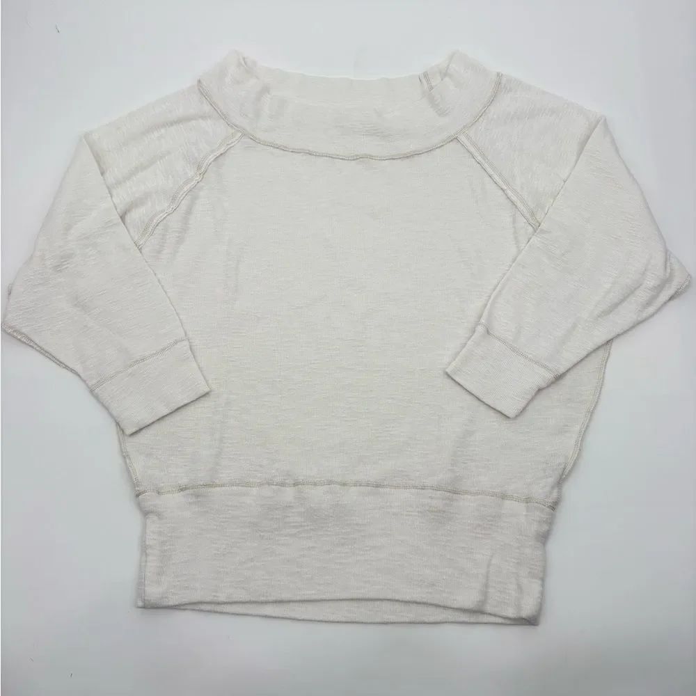 Free people | Cozy White Long Sleeve sweater | large